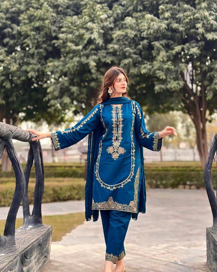 ASIM JOFA | PREMIUM AIR JET LAWN | 3PC EMB SUIT
