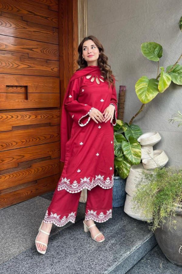 NEW ARRIVAL'S SUMMER LAWN COLLECTION 2025, BRAND NAME BAROQUE