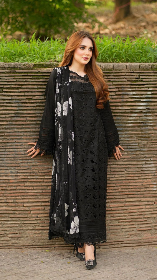 GARNET/ 3PC EMB HEAVY SUIT/ CHICKEN KARI/ LAWN