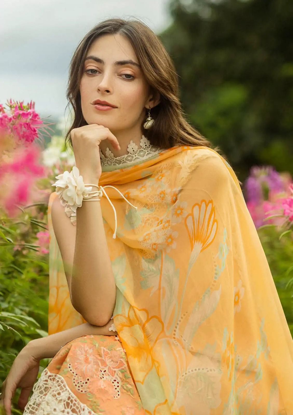 MUSHQ HEMLINE THE SECERATE GARDEN UNSTICHED LAWN 3PC SUIT- MOONLIT PETALS | MASTER REPLICA