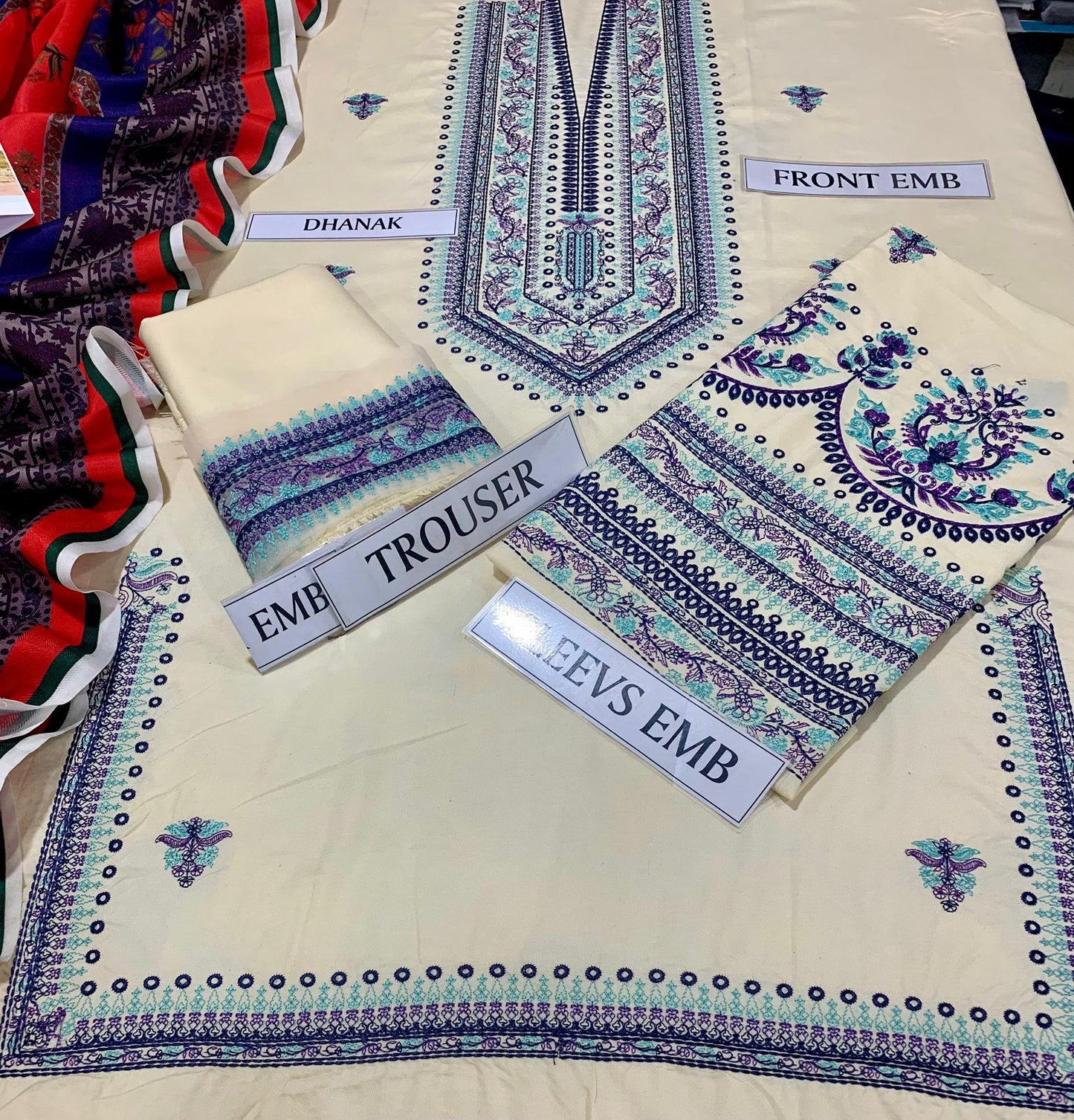 HUSSAIN REHAR 3PC DHANAK EMBROIDERED SUIT | 3PC LUXURY DHANAK EMBROIDERED