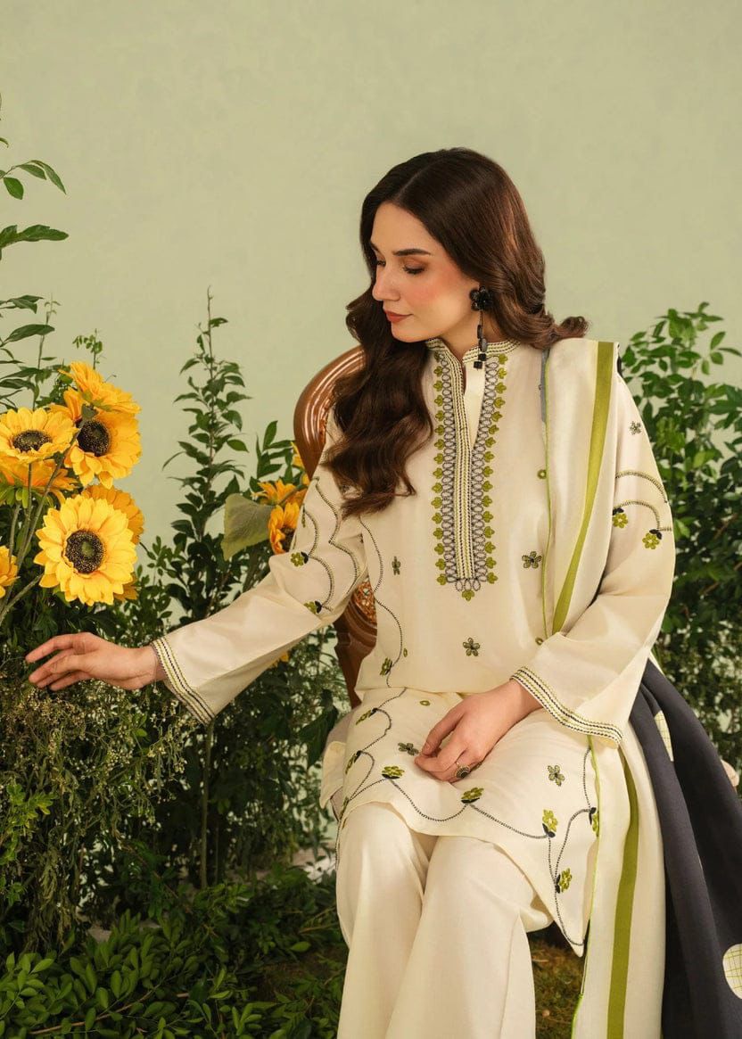 UNSTICHED RANGZAAR 3PC LUXURY DHANAK SUIT