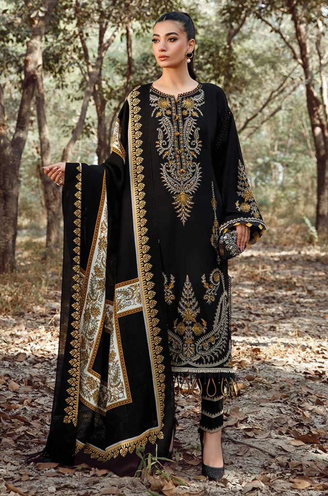 ZARA SHAHJAHAN 3 PC EMBROIDERED LUXURY LAWN