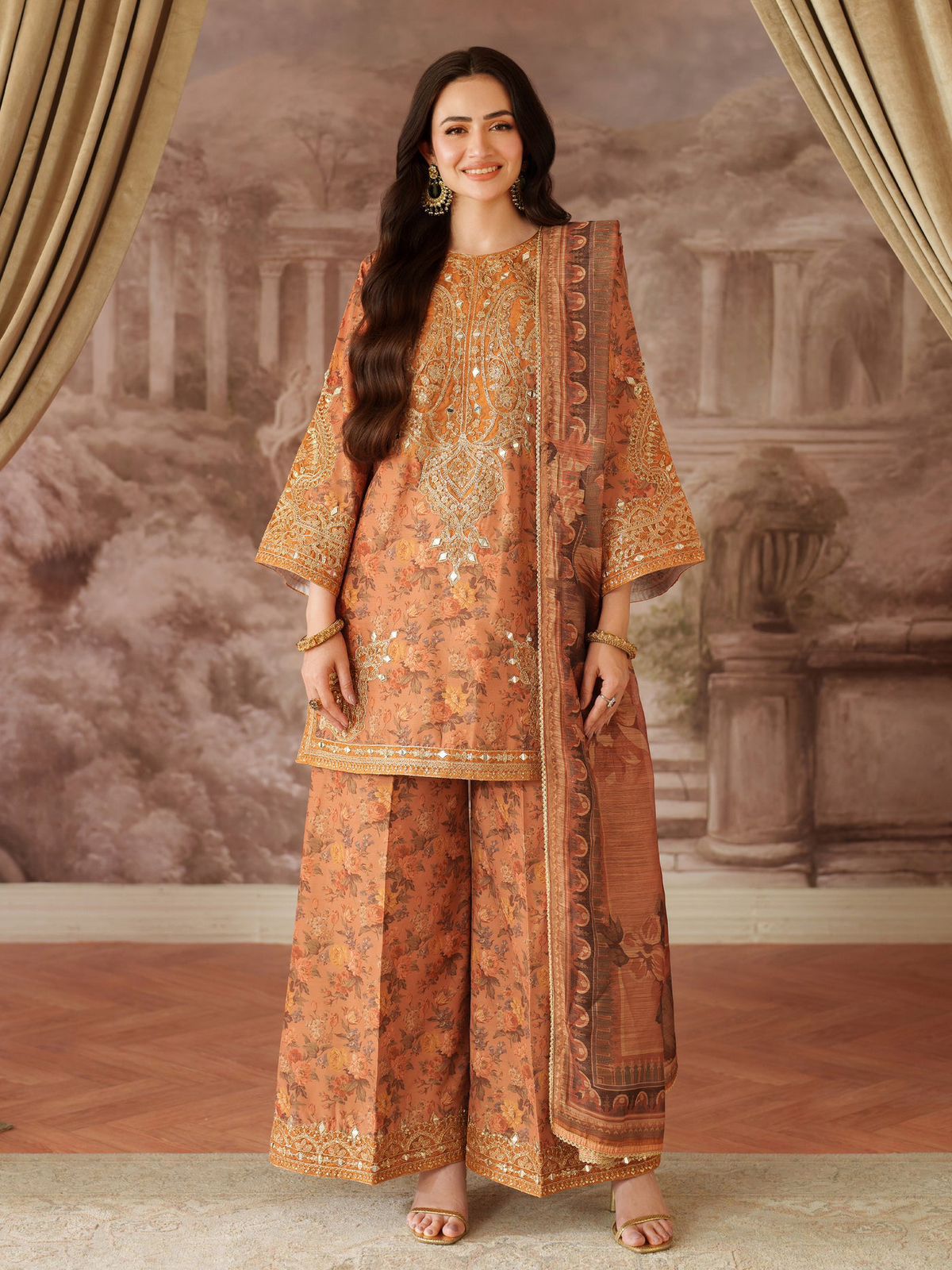 MOHAGNI UNSTICHED 3PC EMBROIDERED SUIT